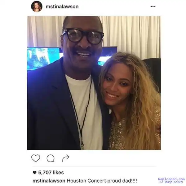 Photo: Beyonce And Her Dad Reunit & Pose Together At Her Houston Show